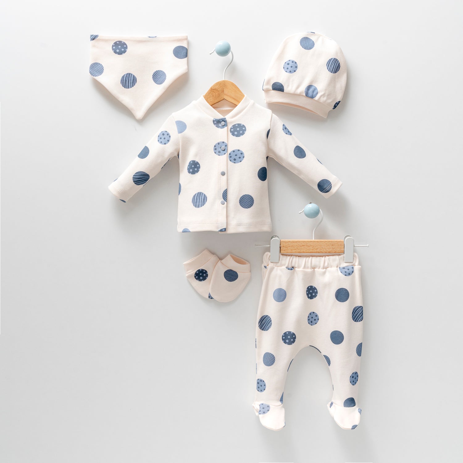 Polka Dots 5-Piece Set